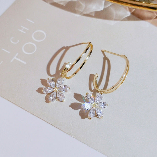 Small Daisy Hoop Earrings