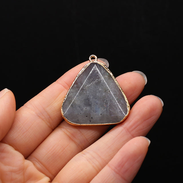 Labradorite Pendant