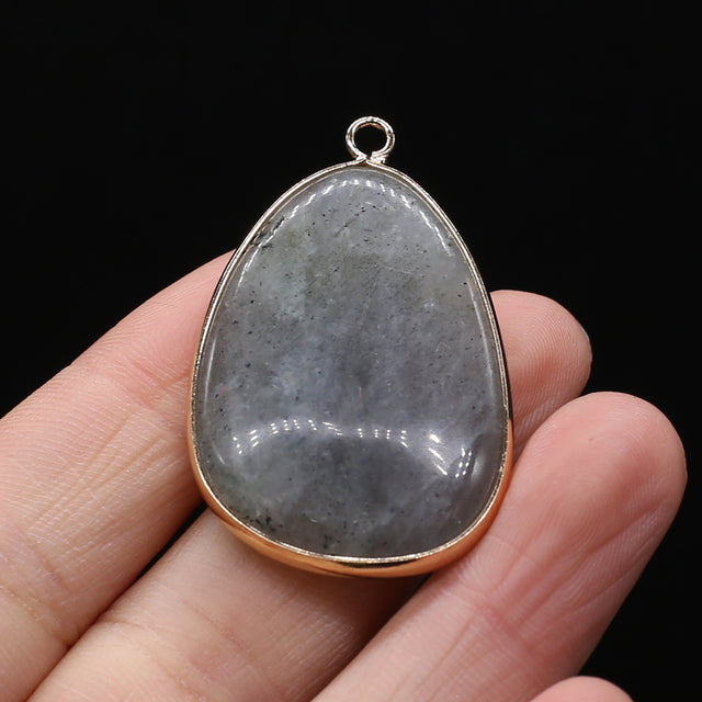 Labradorite Pendant
